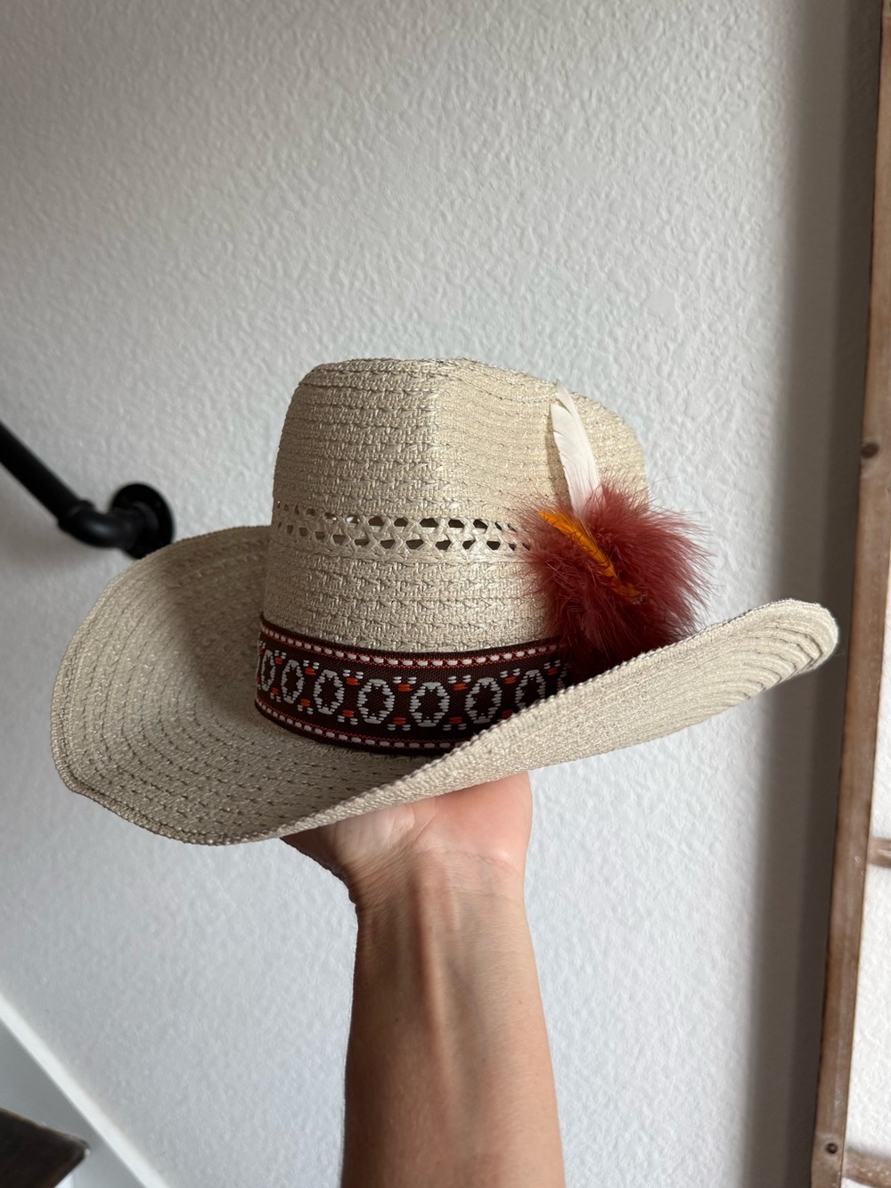 Boutique Kids Straw Cowboy Hat with Aztec Geometric Band & Feather NWOT